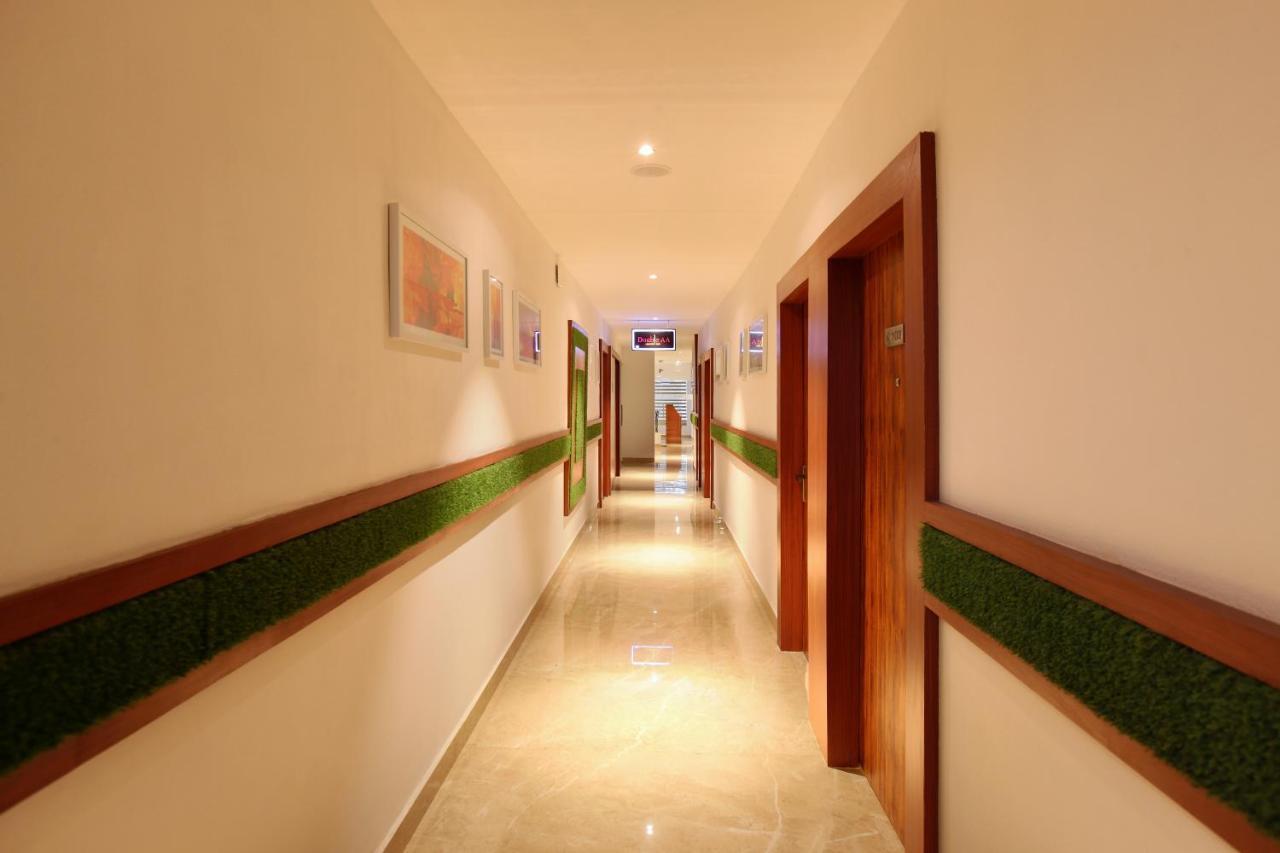 Park Residency Koothattukulam Kuttattukulam ภายนอก รูปภาพ
