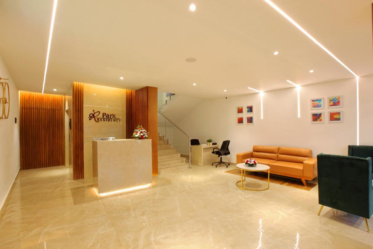 Park Residency Koothattukulam Kuttattukulam ภายนอก รูปภาพ